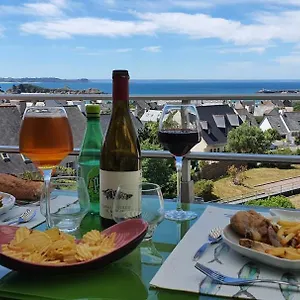 appartement-bretagne-vue-mer-sur-les-hauts-d-erquy.inbrittany.com/